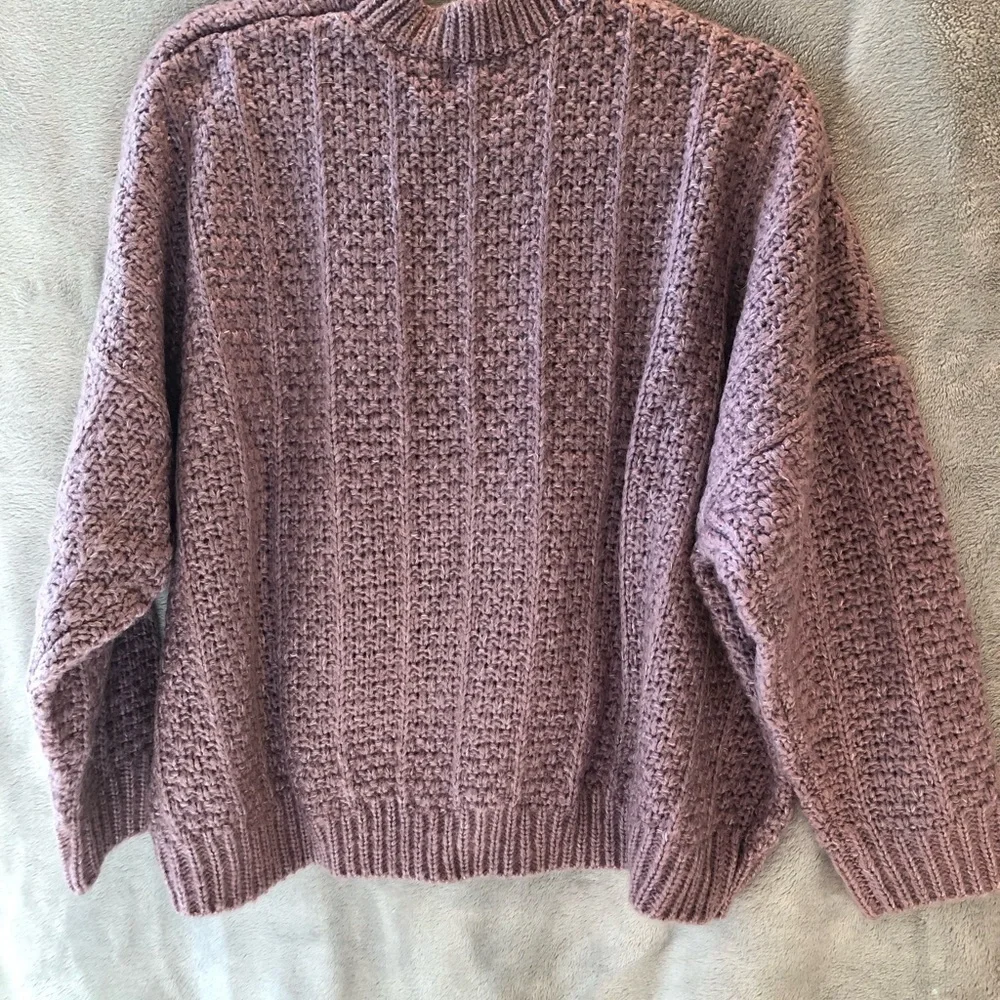NWT Timing Super Soft Mauve Crew Neck Sweater large